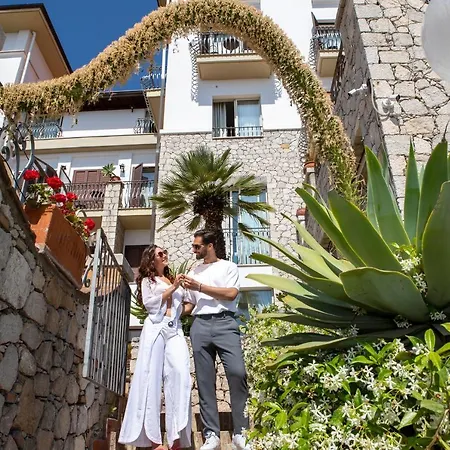 Ariston&palazzo Santa Caterina 4*