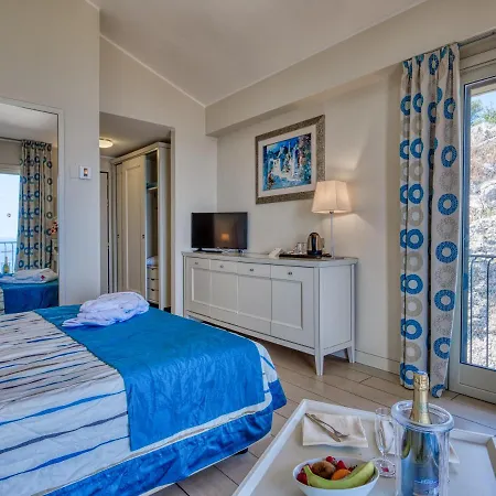 Ariston And Palazzo Santa Caterina Hotell Taormina