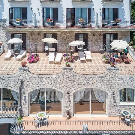 Ariston And Palazzo Santa Caterina فندق