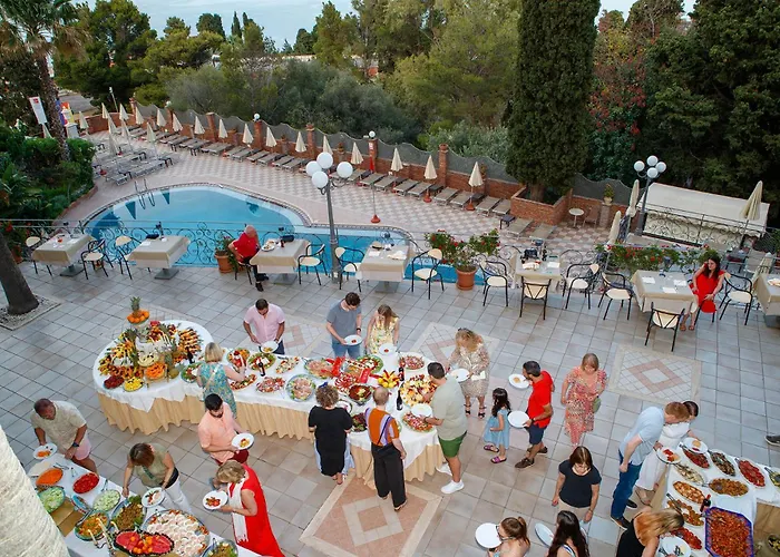 Ariston And Palazzo Santa Caterina Таормина