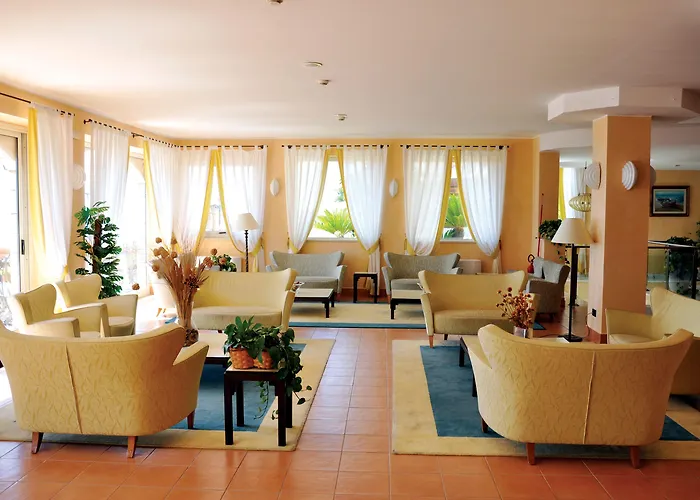 Ariston And Palazzo Santa Caterina 4* Таормина