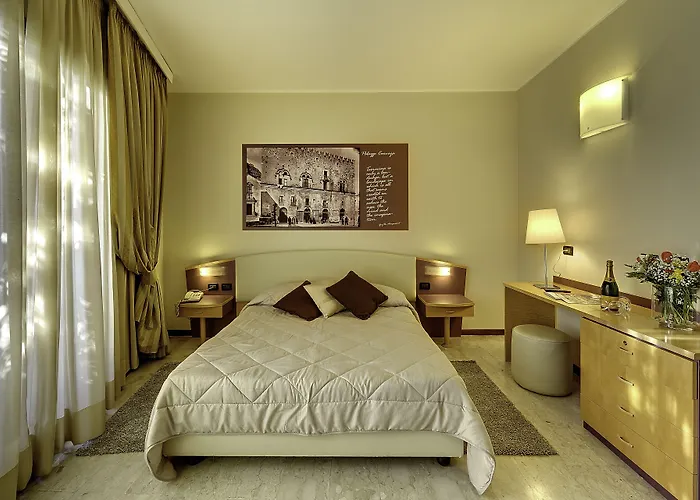 Ariston And Palazzo Santa Caterina Отель 4*