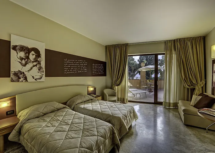 Ariston And Palazzo Santa Caterina