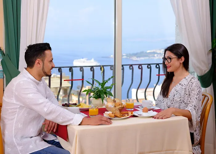 Ariston And Palazzo Santa Caterina 4*