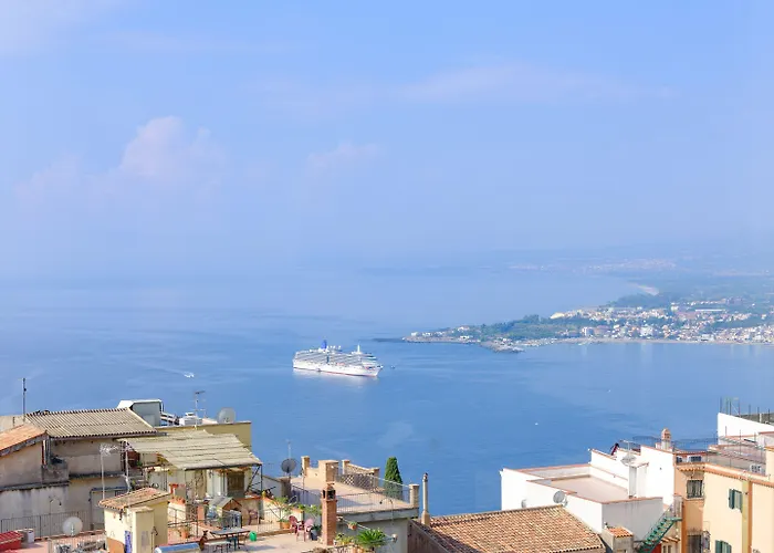 Отель Ariston And Palazzo Santa Caterina